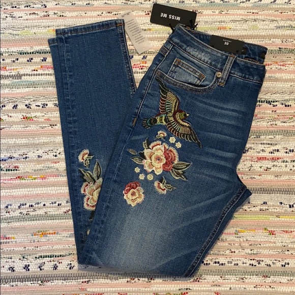 Miss Me Denim - NWT Miss Me Embroidered Skinny Jeans size 30